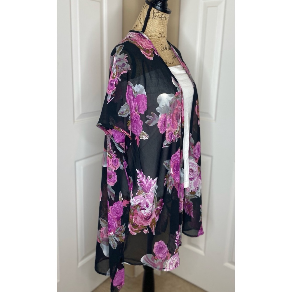 POETRY- Black Floral Kimono Cardigan size OS